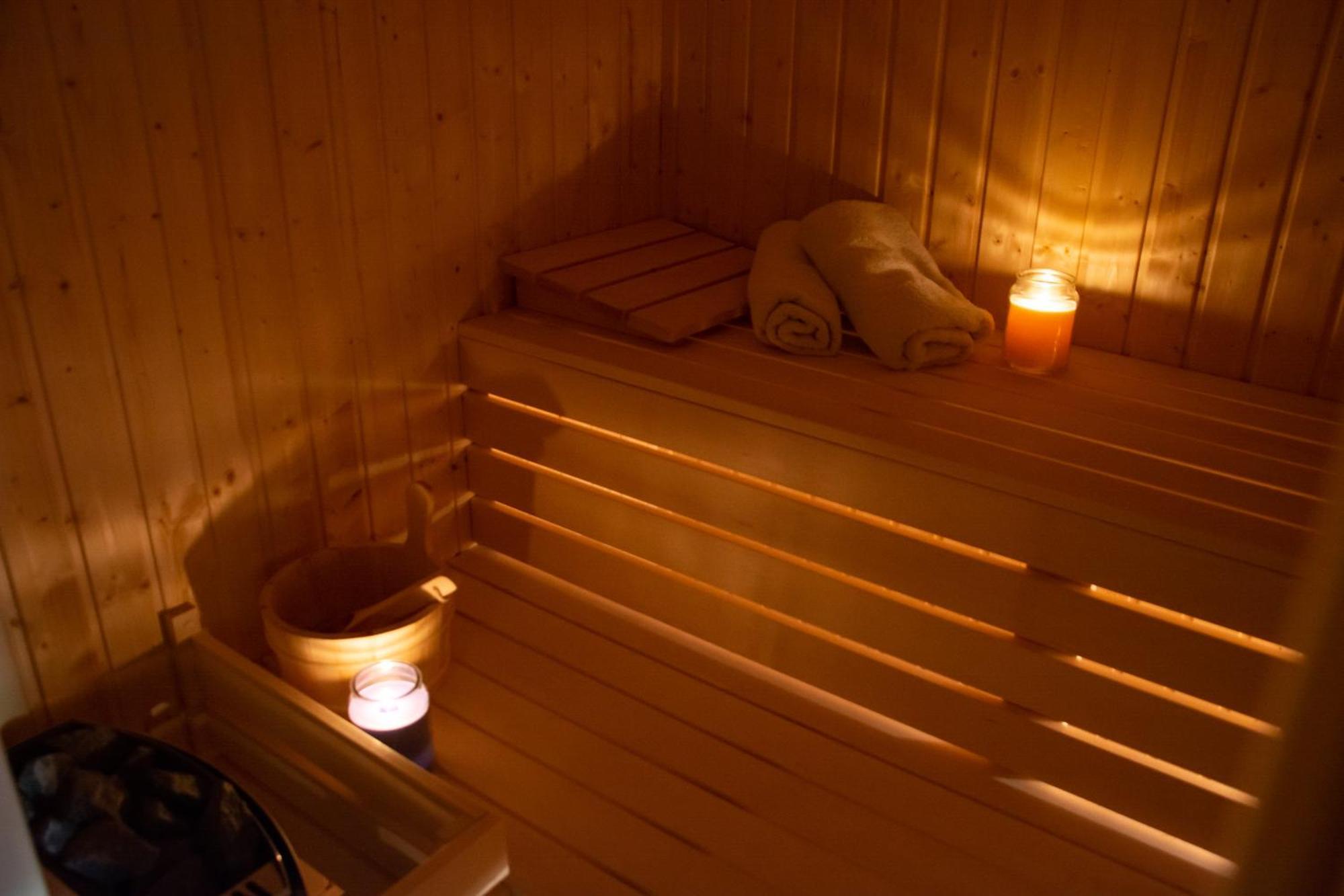 Checz Goscinna- Pokoje,Sauna,Jacuzzi, Sala Konferencyjna Grzybno 외부 사진