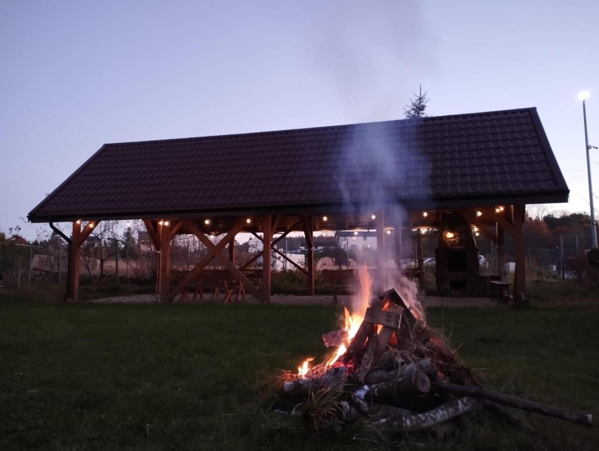 Checz Goscinna- Pokoje,Sauna,Jacuzzi, Sala Konferencyjna Grzybno 외부 사진